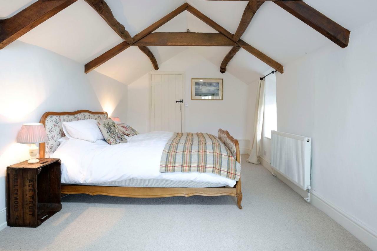 The Grange Glasbury Bagian luar foto